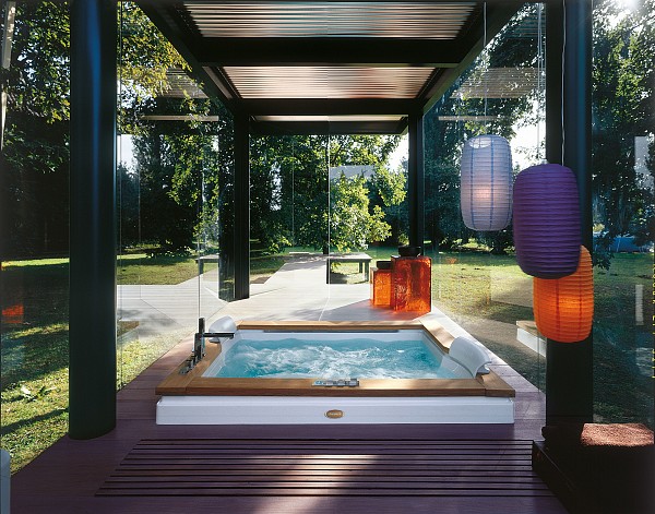 JACUZZI AURA